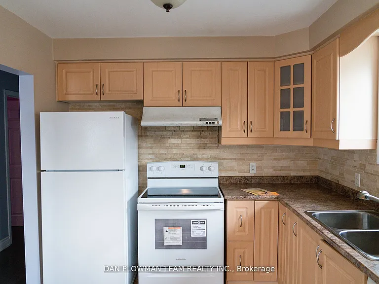7 Berkham Rd — Photo 9