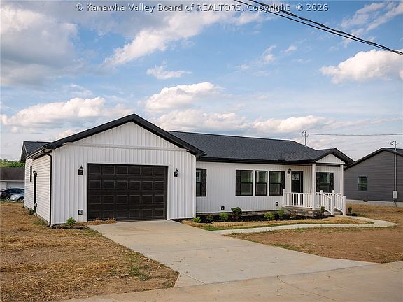 2nd image of 35 Copper Dr