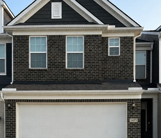 1475 Arcadia Dr — Photo 1