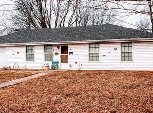 411 E Twyman St, El Dorado Springs, MO 64744