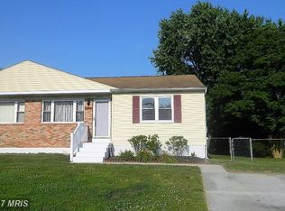 7957 Hunt Ridge Rd, Pasadena, MD 21122