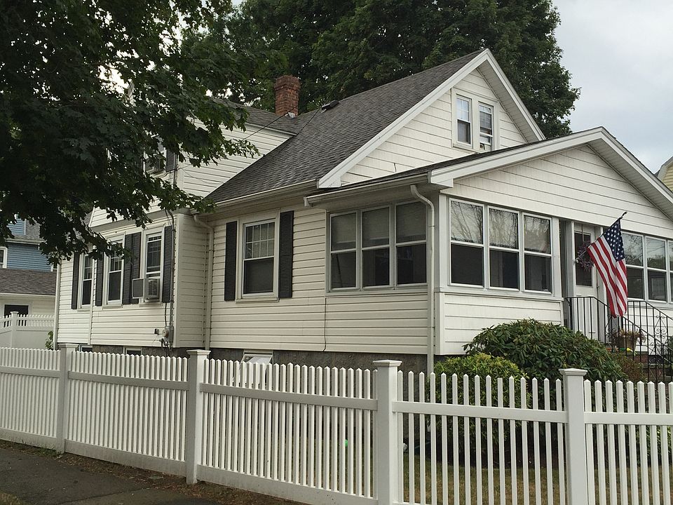 2nd image of 9 Hope Ave