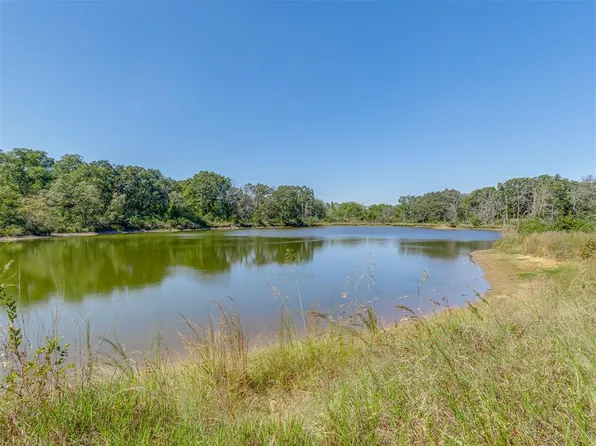 1 E 1090th Rd, Okemah, OK 74859