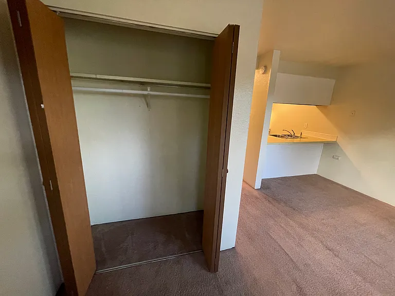 1325 E 27th Ave #2 — Photo 4