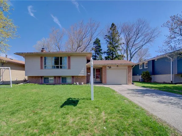 98 Shea Cres, Kitchener, ON N2E 1E8