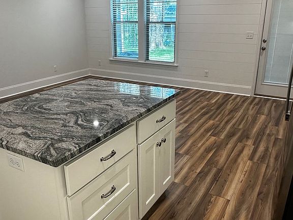 3rd image of 5329 Hamilton Greene Cir