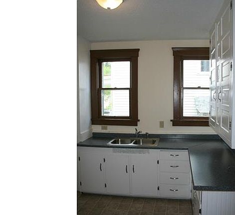 4th image of 905 Middle Ave