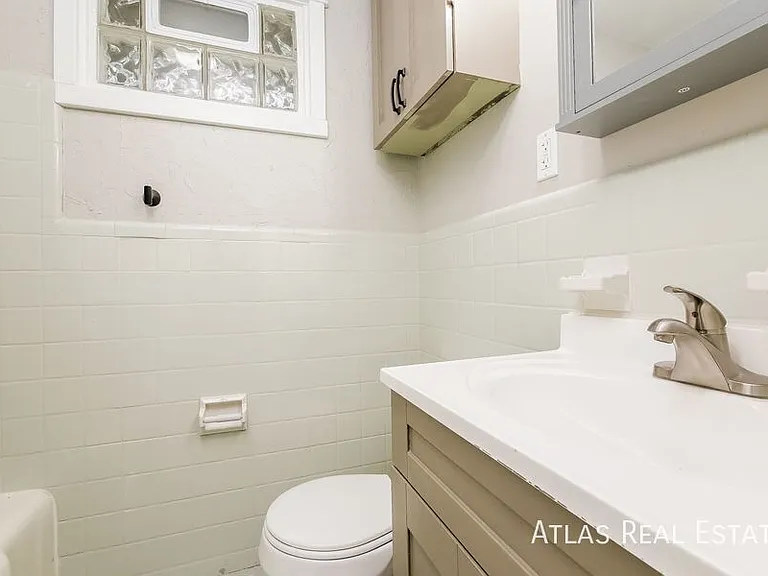 3902 W 72nd Ter — Photo 25