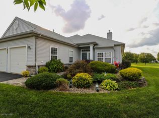 6 Wycliffe Dr, Manchester, NJ 08759