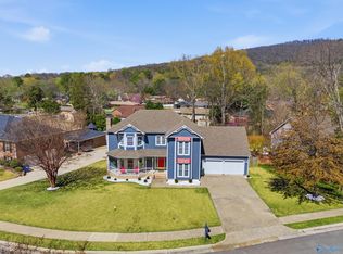 7804 Valley Bend Dr SE, Huntsville, AL 35802