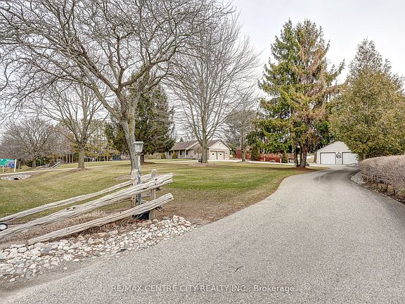 2nd image of 5978 Sunset Rd
