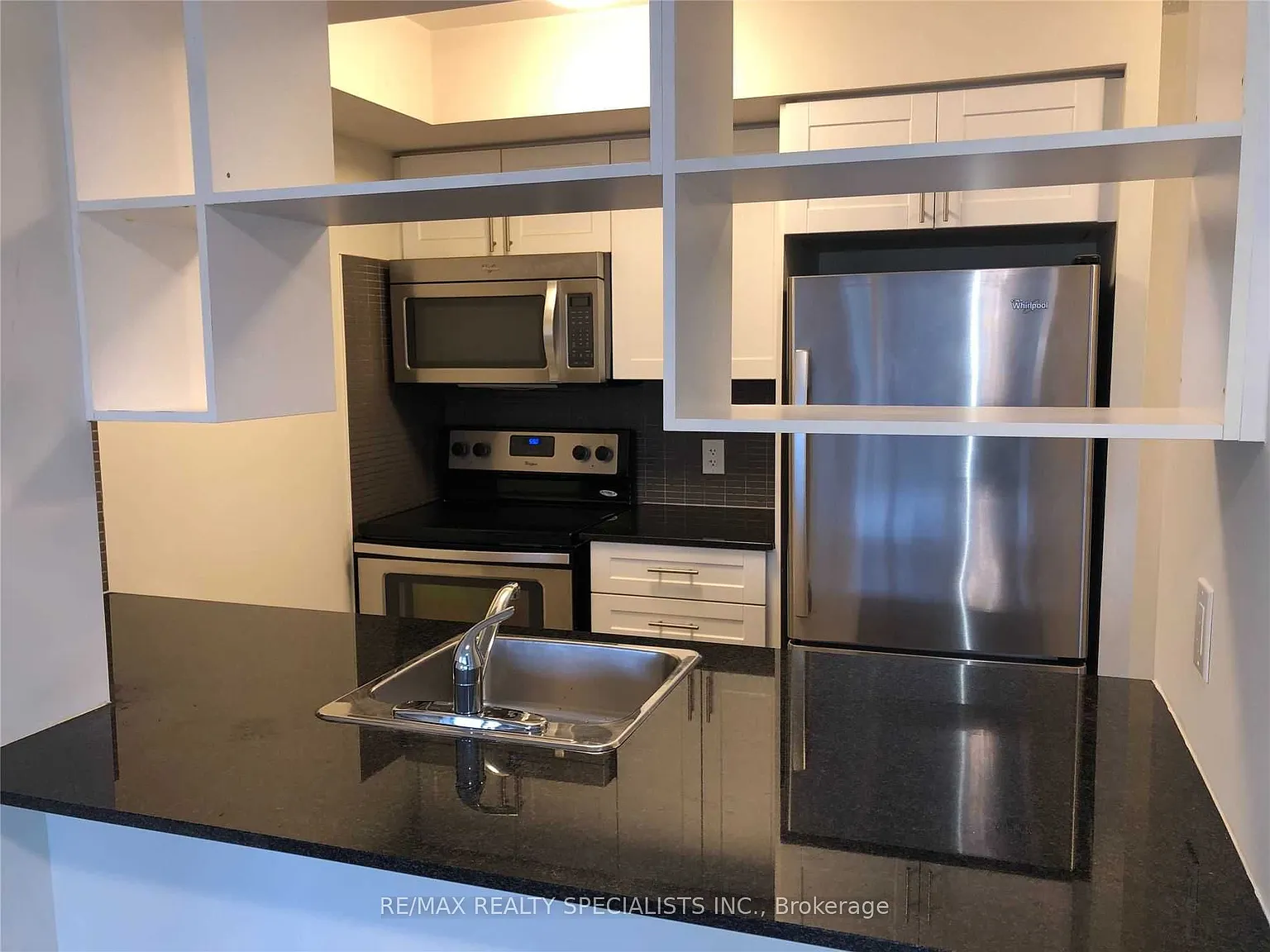 2 bed, $2,650 — Photo 2