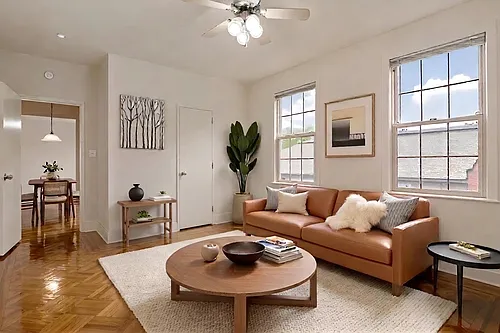 Park Crest Apartments Photo 1