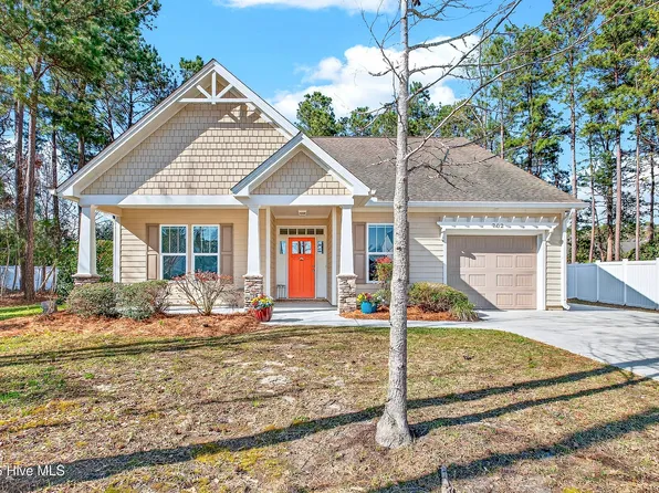 702 Jasmine Way, Burgaw, NC 28425