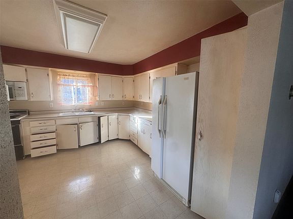 4th image of 168 Mahoney Rd