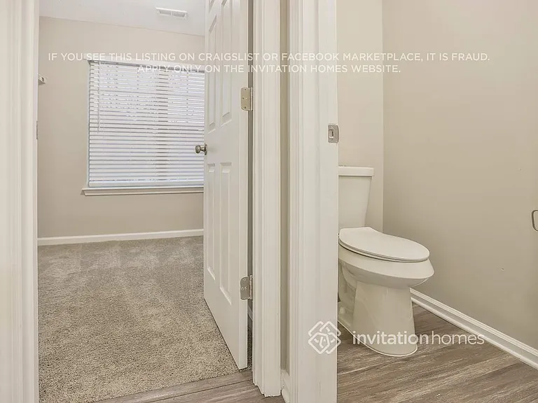 2796 Two Lake Cir — Photo 25