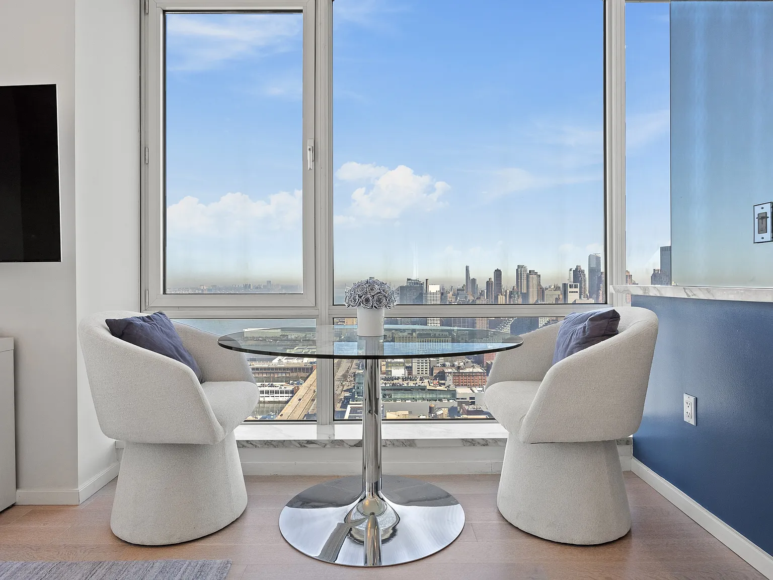 635 West 42nd Street — Photo 2
