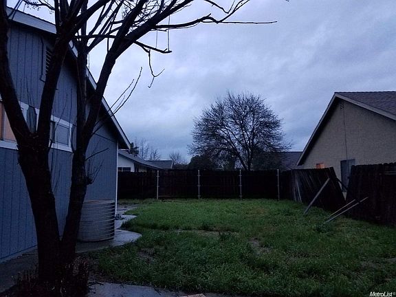 2nd image of 8229 Union Creek Way