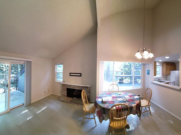 4th image of 14519 NE 30th Pl APT D19
