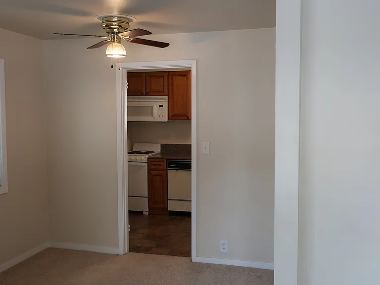120 Lavender Ct #14 — Photo 6