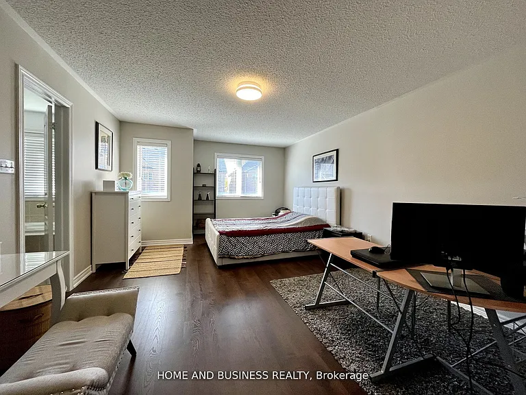 5532 Meadowcrest Ave — Photo 19