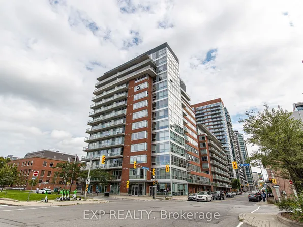 180 York St #806, Ottawa, ON K1N 1J6