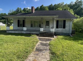 431 E Main St, Red Boiling Springs, TN 37150
