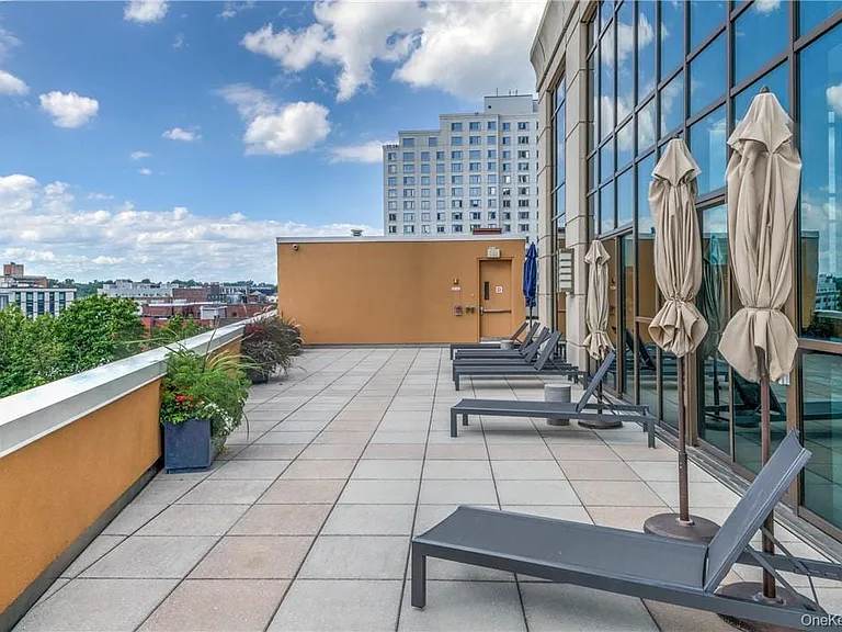 175 Huguenot St #3103 — Photo 24