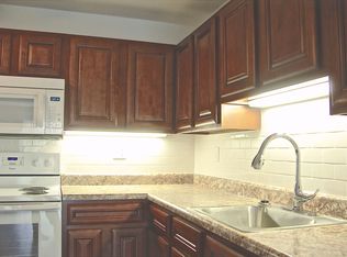 4450 El Paulo Ct APT C, Saint Louis, MO 63129