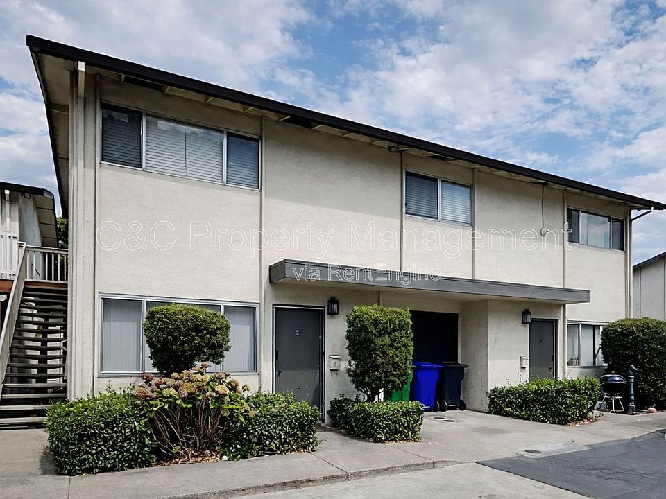1st image of 22034 Arbor Ave