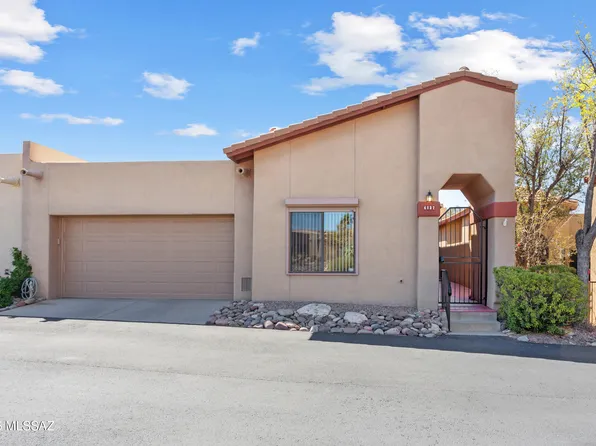 6137 N Pascola Cir, Tucson, AZ 85718