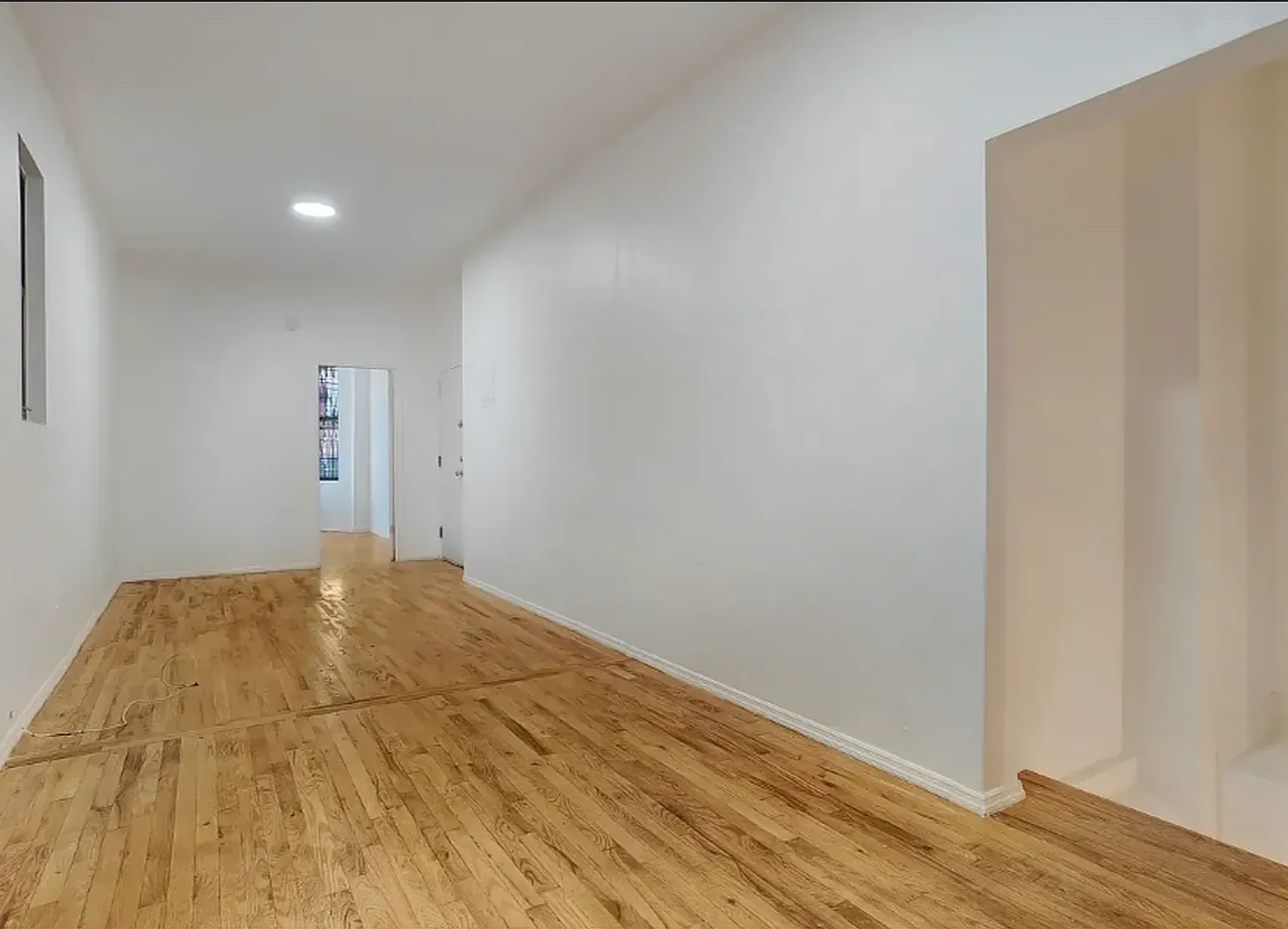 594 Driggs Avenue — Photo 2