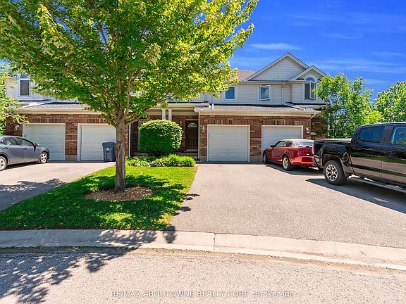 2nd image of 151 Clairfields Dr E #15
