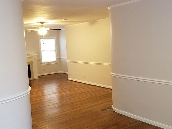 5th image of 2113 Milford St #B