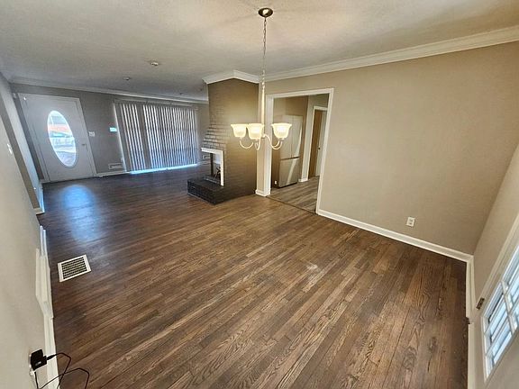 5th image of 3415 Hyland Dr