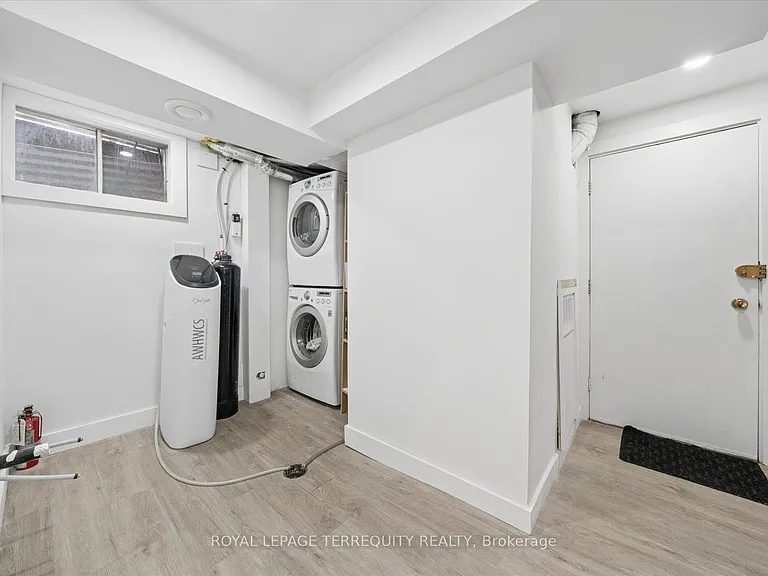 39 Baldwin Ln — Photo 20