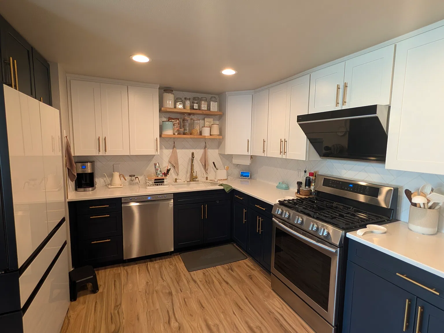 3 bed, 1610 sqft, $3,500 — Photo 4