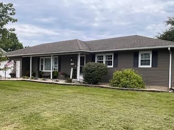 503 S King St, Wyanet, IL 61379