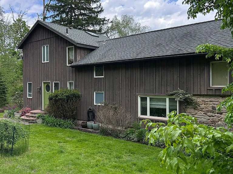 4 Cross Creek Ln — Photo 4