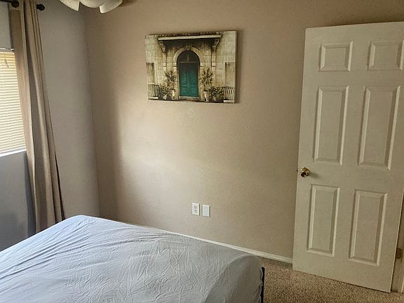 3rd image of 4300 Altura Mesa Ln NE