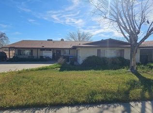 14033 Montecito Dr, Victorville, CA 92395