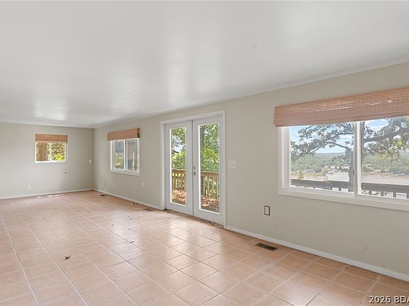 2nd image of 1063 Singing Oaks Dr