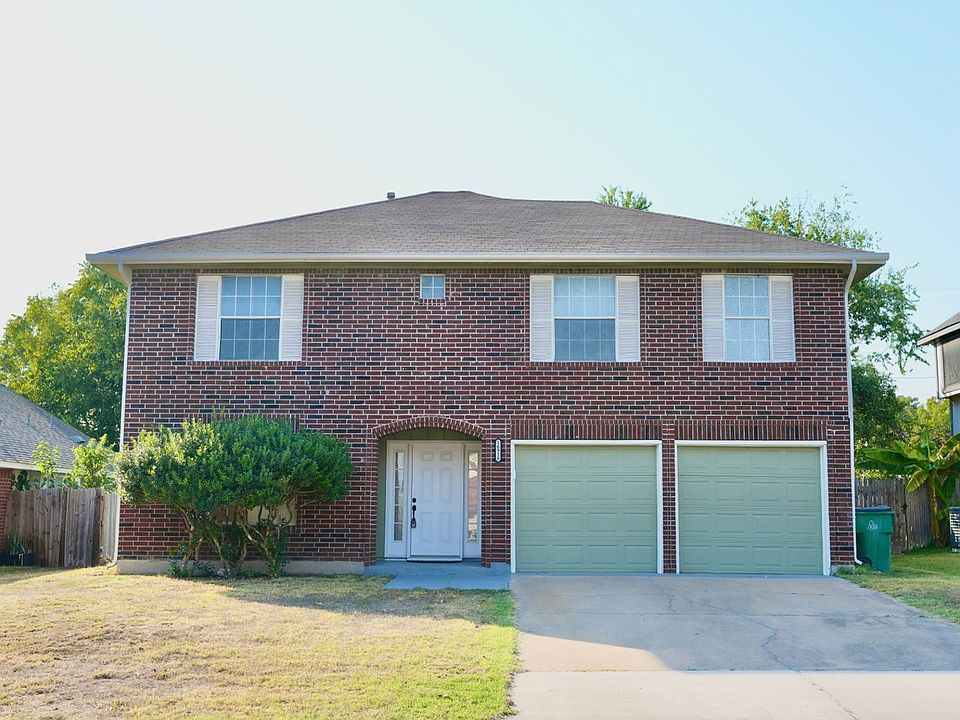 1st image of 16918 Dashwood Creek Dr