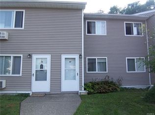 8 Fishkill Glen Dr UNIT F, Fishkill, NY 12524