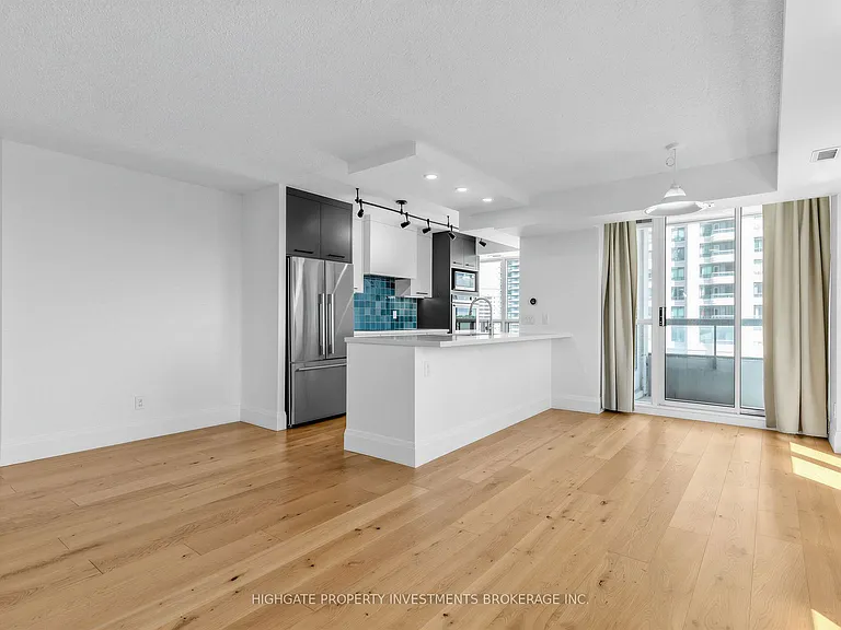 8 Hillcrest Ave #607 — Photo 5