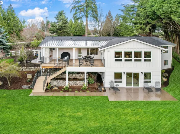 24342 SW Gage Rd, Wilsonville, OR 97070