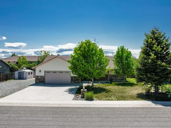 3120 E Avenue, Cody, WY 82414