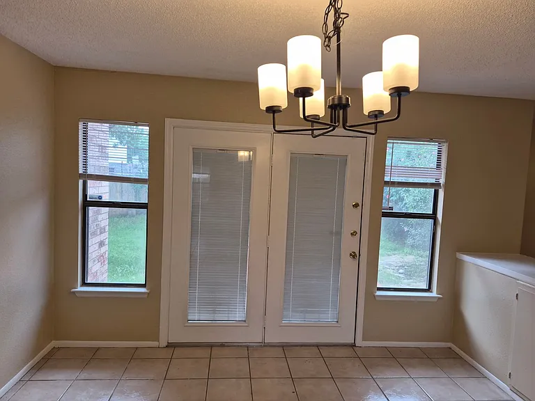 7314 Justino Trl — Photo 8