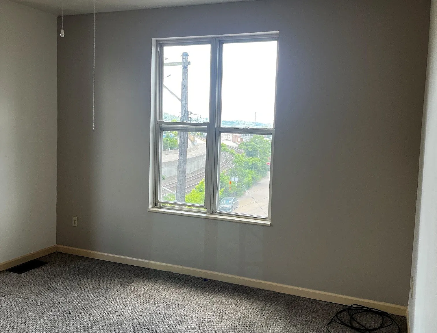 3 bed, 1000 sqft, $1,295 — Photo 4