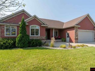 112 Jacob Dr, Mankato, MN 56001